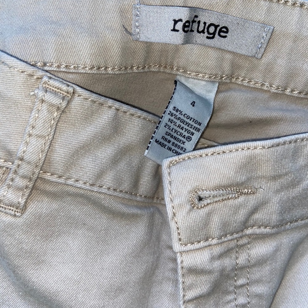 Tan Jeans - Picture 2 of 4